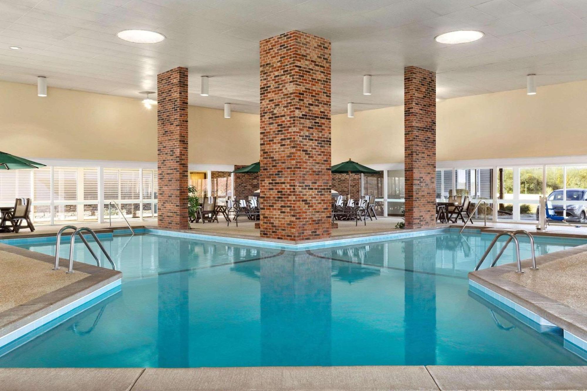 Country Inn & Suites By Radisson, Woodbury, Mn Kültér fotó
