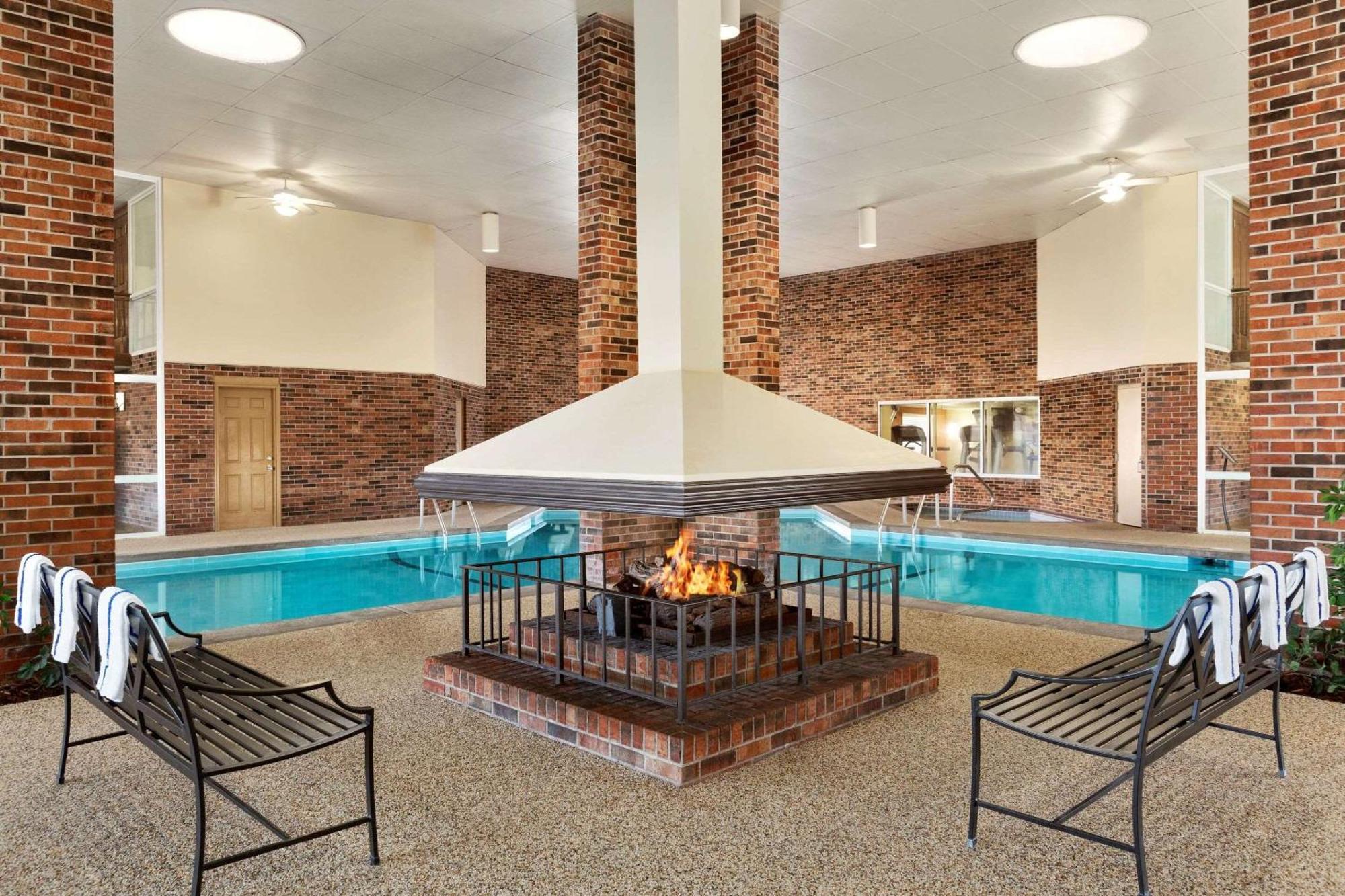 Country Inn & Suites By Radisson, Woodbury, Mn Kültér fotó